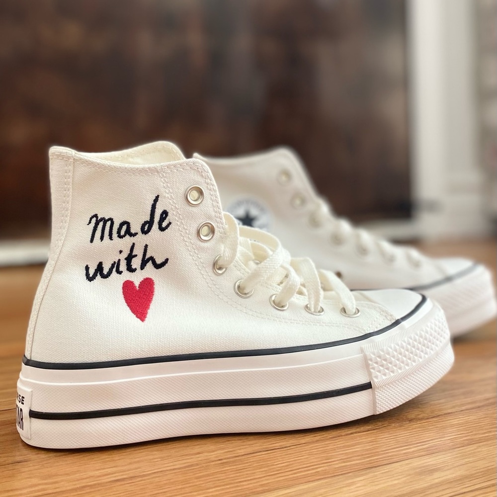 Converse - Chuck Taylor - ALL-STAR - LIFT
Vintage White/ Egret/ Black